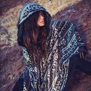 Tribal Festival Poncho from Fandecouture